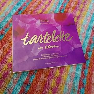 Tarte in bloom eyeshadow palette